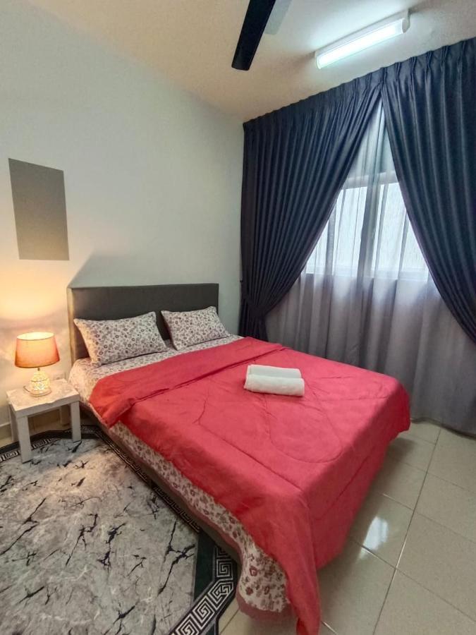 ספאנג E. R Homestay 3R2B Nearby Klia מראה חיצוני תמונה